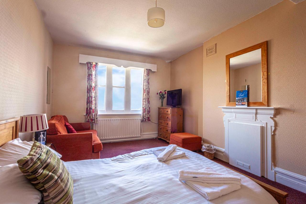 The Royal Bar & Shaker Hotell Morecambe Exteriör bild