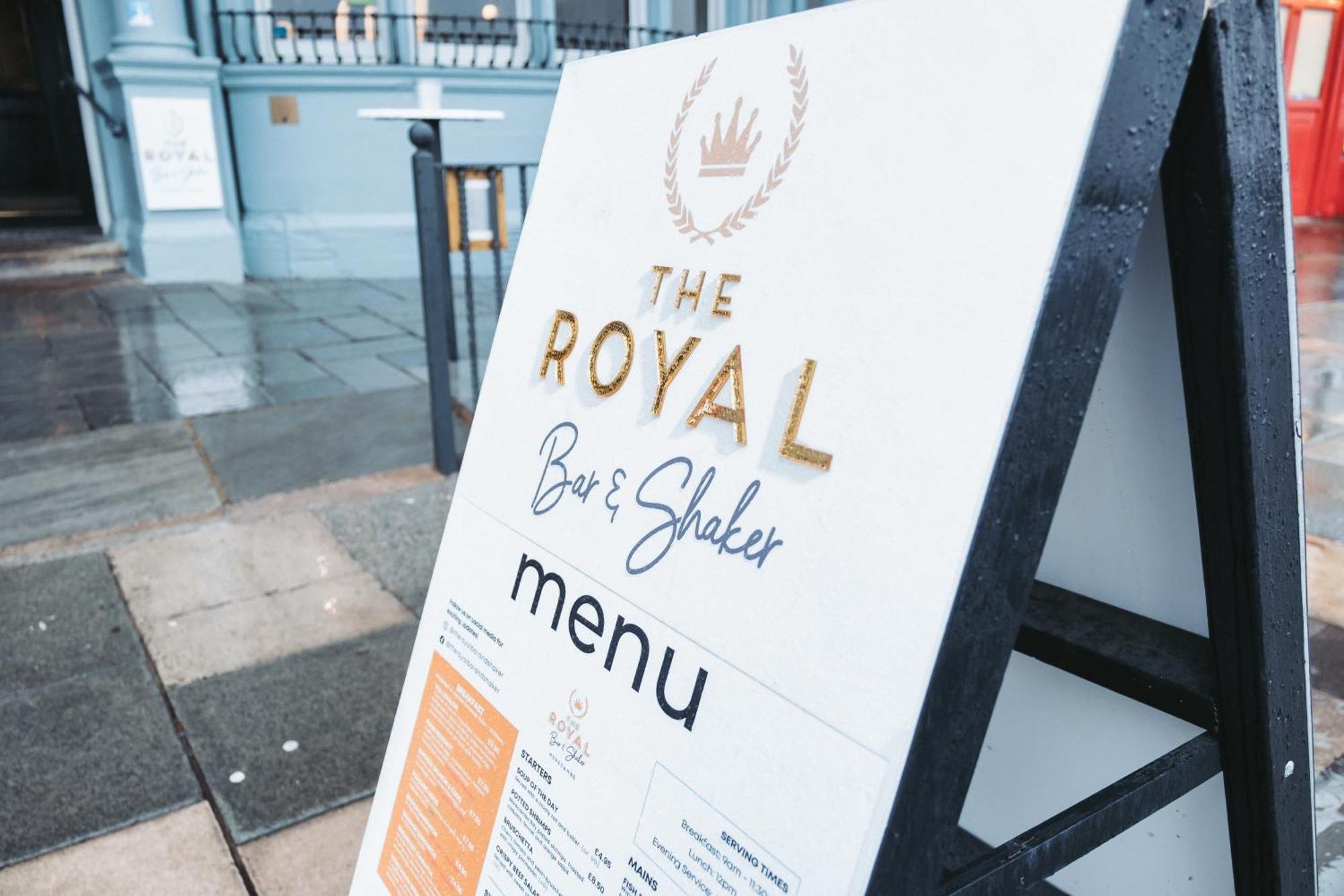 The Royal Bar & Shaker Hotell Morecambe Exteriör bild
